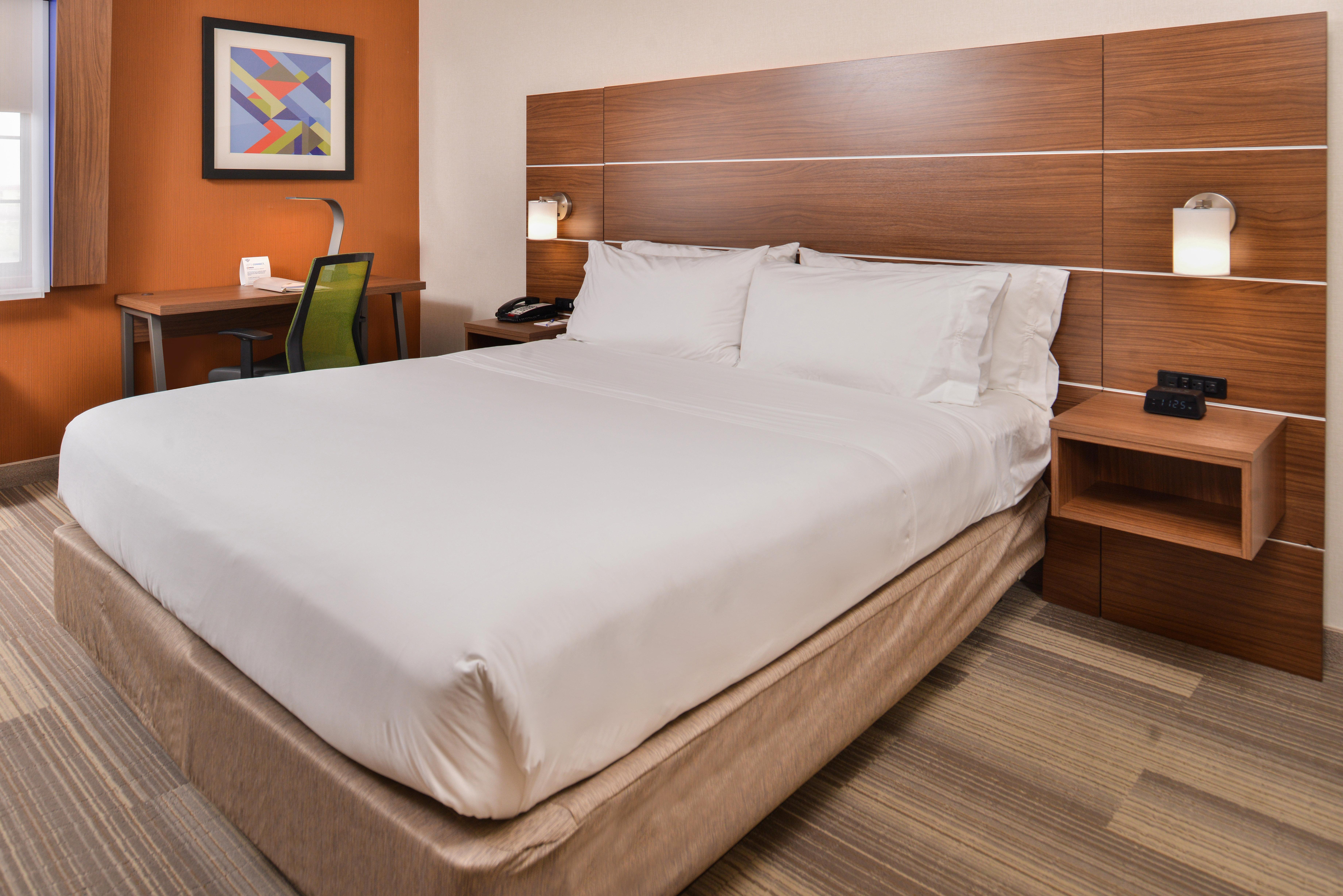 Holiday Inn Express Westley By Ihg Екстер'єр фото