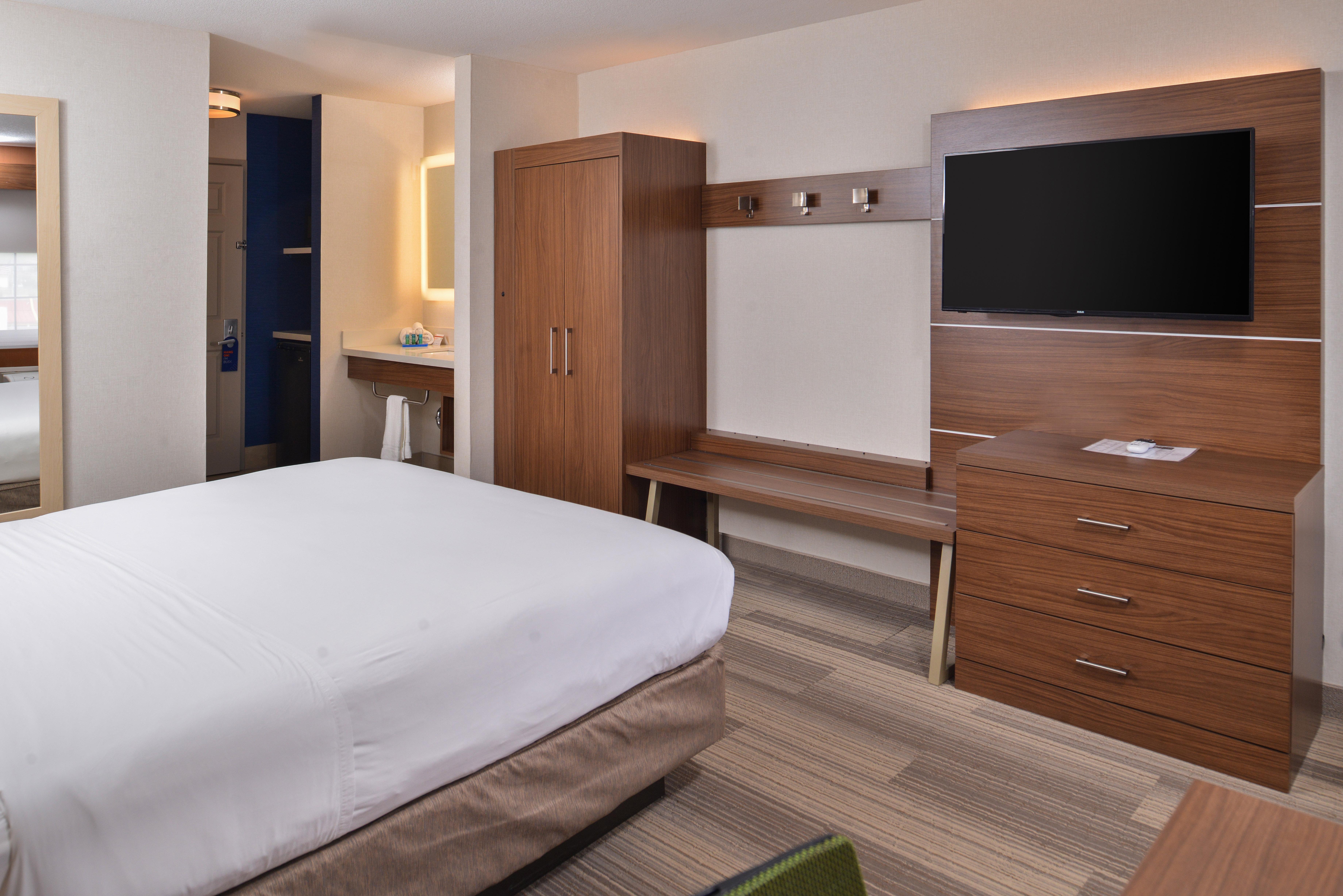 Holiday Inn Express Westley By Ihg Екстер'єр фото